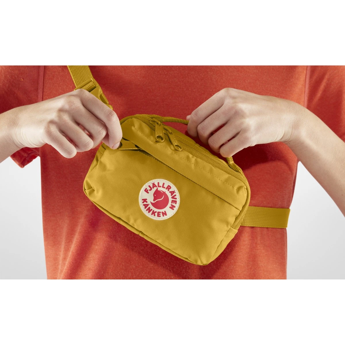 FJÄLLRÄVEN Fjällräven Kånken Hip Pack - Frost Green 5 FJÄLLRÄVEN Fjällräven Kånken Hip Pack - Frost Green - Image 5