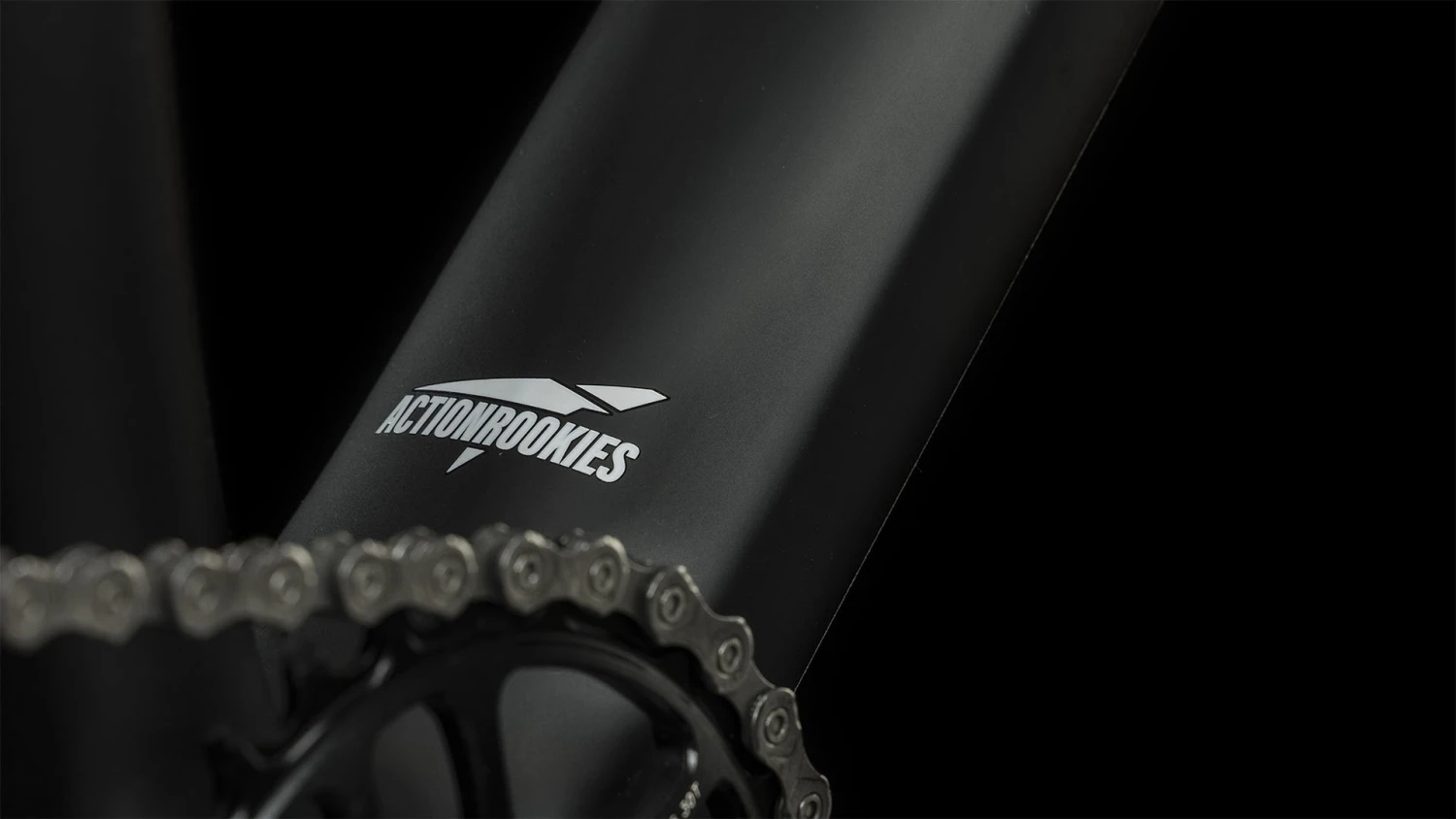 CUBE ELITE 240 C:62 Pro - 24" Carbon Children's Mountainbike - 2023 - Carbon / Blue / Red A00 6 CUBE ELITE 240 C:62 Pro - 24" Carbon Children's Mountainbike - 2023 - Carbon / Blue / Red A00 - Image 6