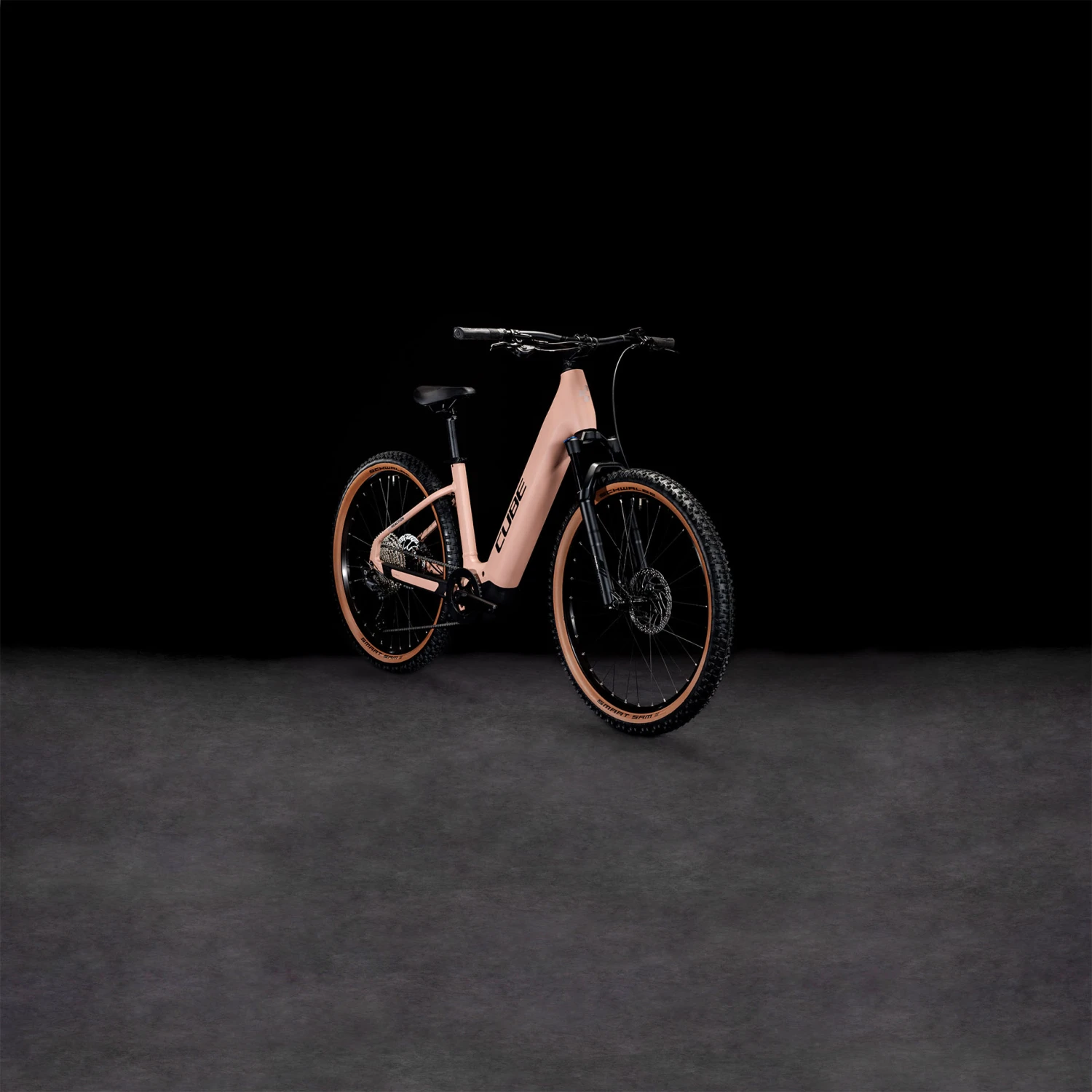 CUBE REACTION HYBRID Pro 750 - 27.5" Easy Entry Electric Mountain Bike - 2023 - Blushrose / Silver 3 CUBE REACTION HYBRID Pro 750 - 27.5" Easy Entry Electric Mountain Bike - 2023 - Blushrose / Silver - Image 3