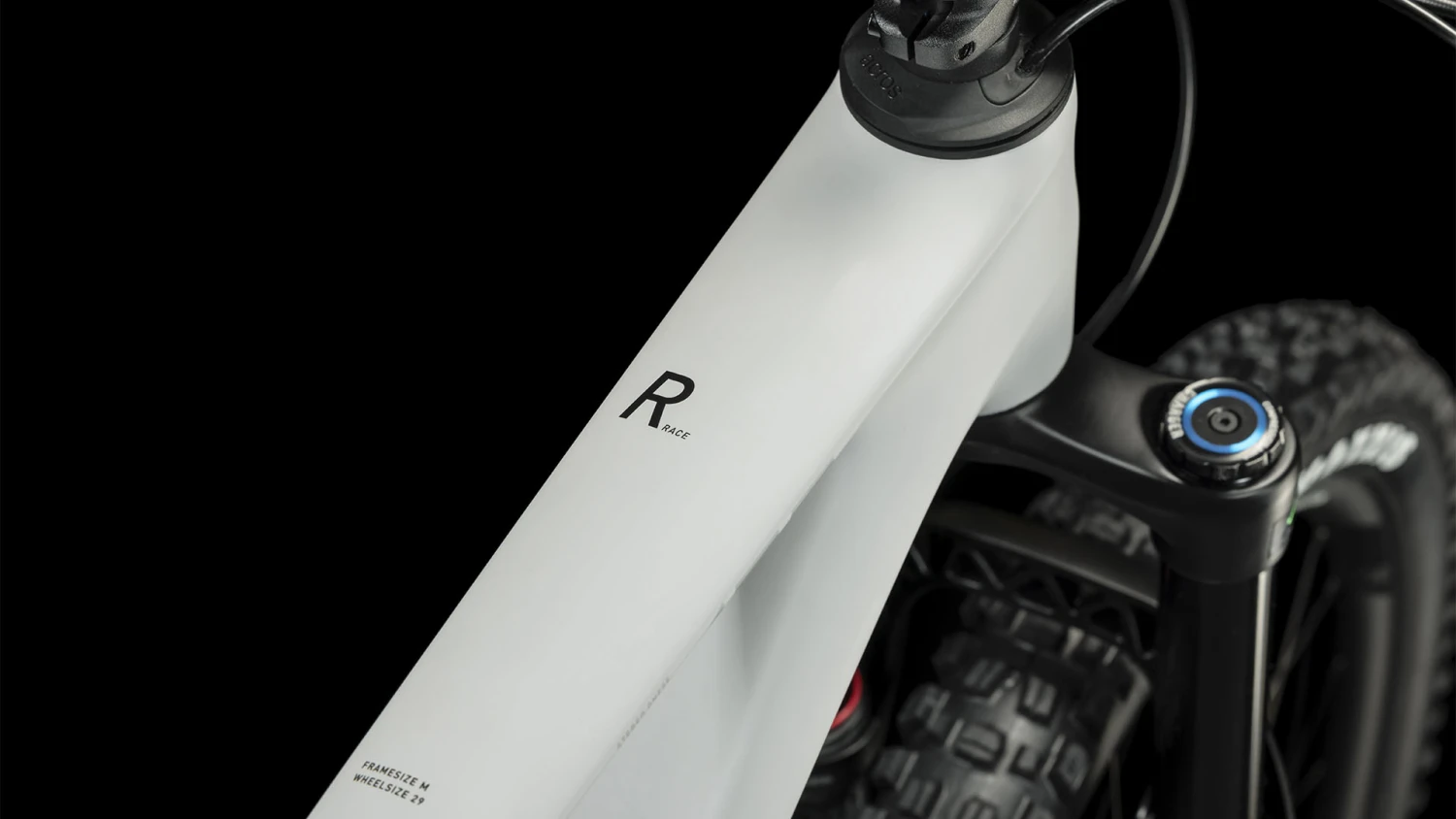 CUBE STEREO ONE55 C:62 Race - 29" Carbon Mountainbike - 2023 - Lightgrey / Grey 4 CUBE STEREO ONE55 C:62 Race - 29" Carbon Mountainbike - 2023 - Lightgrey / Grey - Image 4