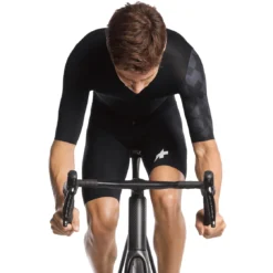 Assos EQUIPE RS LE HOUDINI Roadsuit S9 TARGA - Black -Bike Sale Shop assos equipe rs le houdini roadsuit s9 targa black 1 1490310