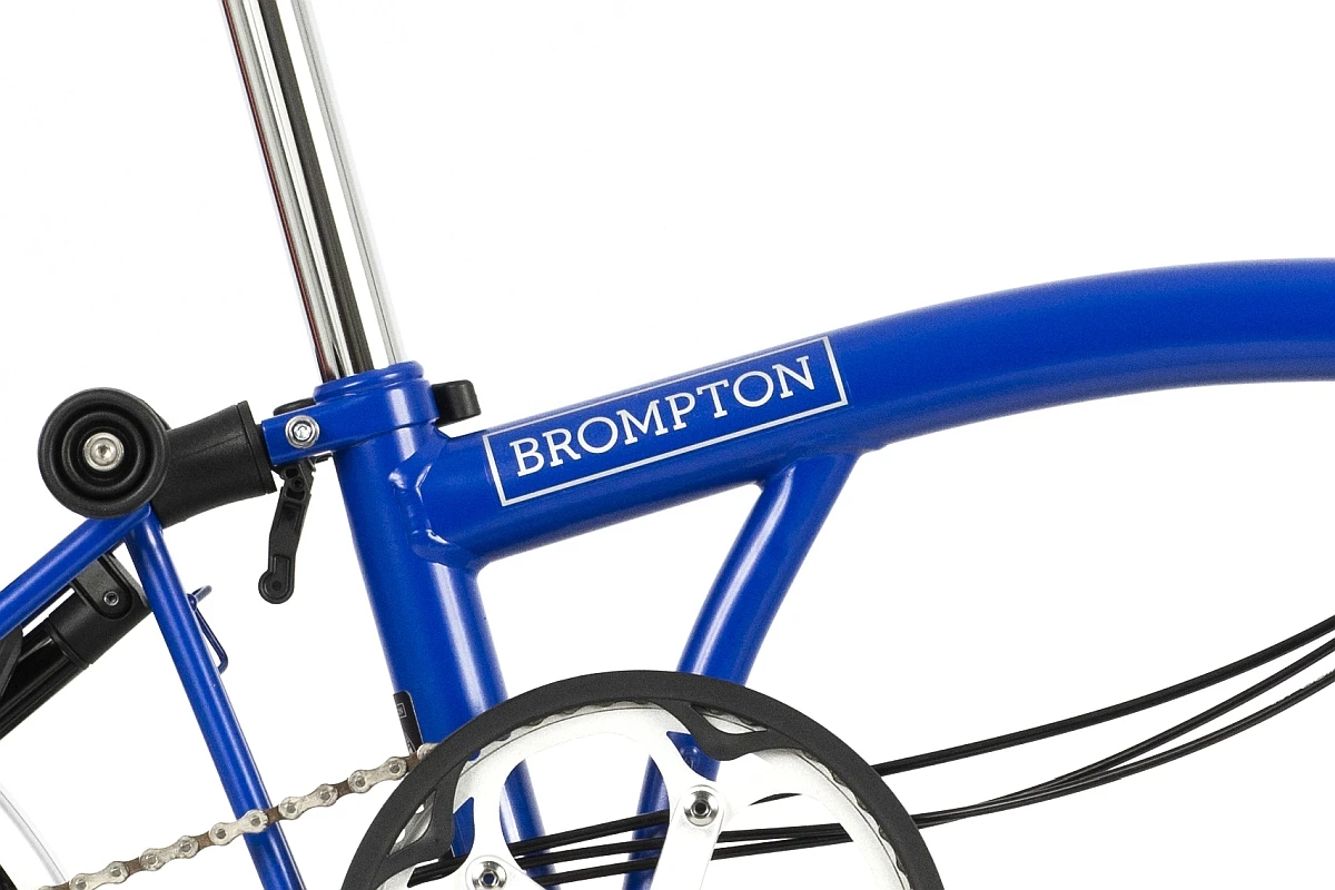 Brompton C Line Utility - 3-Speed - High Bar - Extended Seatpost - 16" Folding Bike - 2022 - Picadilly Blue Matt 5 Brompton C Line Utility - 3-Speed - High Bar - Extended Seatpost - 16" Folding Bike - 2022 - Picadilly Blue Matt - Image 5