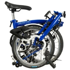 Brompton C Line Explore - 6-Speed - Mid Bar - Standard Seatpost - Dynamo - 16" Folding Bike - 2022 - Picadilly Blue Matt -Bike Sale Shop c line explore 6 speed mid bar standard seatpost dynamo picadilly blue matt 3 1215755 1