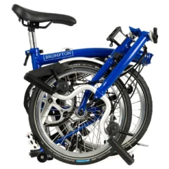 Brompton C Line Utility - 3-Speed - Mid Bar - Standard Seatpost - 16" Folding Bike - 2022 - Picadilly Blue Matt -Bike Sale Shop c line explore 6 speed mid bar standard seatpost picadilly blue matt 3 1215551