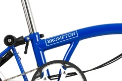 Brompton C Line Utility - 3-Speed - Mid Bar - Standard Seatpost - 16" Folding Bike - 2022 - Picadilly Blue Matt -Bike Sale Shop c line explore 6 speed mid bar standard seatpost picadilly blue matt 5 1215549 2