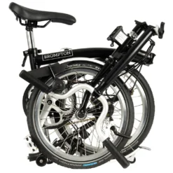Brompton C Line Utility - 3-Speed - High Bar - Extended Seatpost - 16" Folding Bike - 2022 - Black Matt 9 Brompton C Line Utility - 3-Speed - High Bar - Extended Seatpost - 16" Folding Bike - 2022 - Black Matt -Bike Sale Shop c line utility 3 speed high bar extended seatpost black matt 3 1216928 1