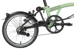 Brompton Electric C Line Explore - 6-Speed - High Bar - Extended Seatpost - 16" Electric Folding Bike - 2023 - Matcha Green -Bike Sale Shop electric c line explore 6 speed high bar extended seatpost matcha green 5 1452233 2