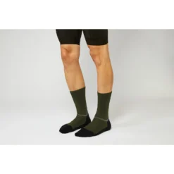 FINGERSCROSSED Merino Cycling Socks - Olive -Bike Sale Shop fingerscrossed merino cycling socks olive 22 1321743