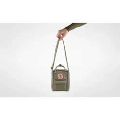FJÄLLRÄVEN Fjällräven Kånken Sling Bag 2.5L - Royal Purple -Bike Sale Shop fjaellraeven kanken sling bag clay 1 1025569 1