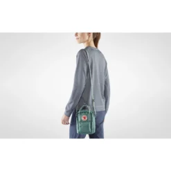 FJÄLLRÄVEN Fjällräven Kånken Sling Bag 2.5L - Fog -Bike Sale Shop fjaellraeven kanken sling bag clay 11 1025559 2