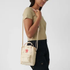 FJÄLLRÄVEN Fjällräven Kånken Sling Bag 2.5L - Light Oak -Bike Sale Shop fjaellraeven kanken sling tasche sky blue 14 1131164