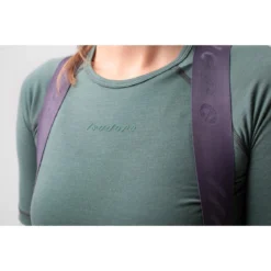 Isadore Merino Shortsleeve Baselayer Women 2.0 - Smoke Pine -Bike Sale Shop isadore merino shortsleeve baselayer women 2 0 smoke pine 3 1565292