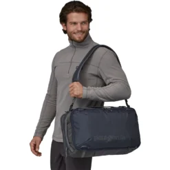 Patagonia Black Hole Mini MLC 26L Backpack - Shrub Green -Bike Sale Shop patagonia black hole mini mlc shrub green 9 1536768