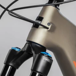 Santa Cruz MEGATOWER 2 C S GX - 29" Carbon Mountainbike - 2023 - Matte Nickel -Bike Sale Shop santa cruz megatower 2 c s 02 1263631