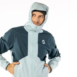 SCOTT Explorair Light Dryo 2.5L Jacket - Black/fir Green -Bike Sale Shop scott explorair light dryo 2 1548292