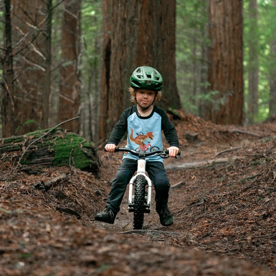 Shotgun Dirt Hero - 12" Children's Balance Bike - White 5 Shotgun Dirt Hero - 12" Children's Balance Bike - White - Image 5