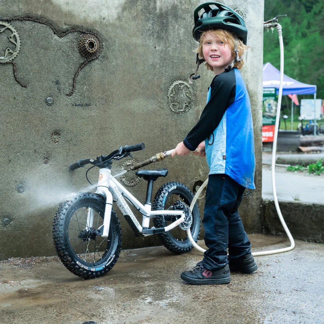 Shotgun Dirt Hero - 12" Children's Balance Bike - White 6 Shotgun Dirt Hero - 12" Children's Balance Bike - White - Image 6