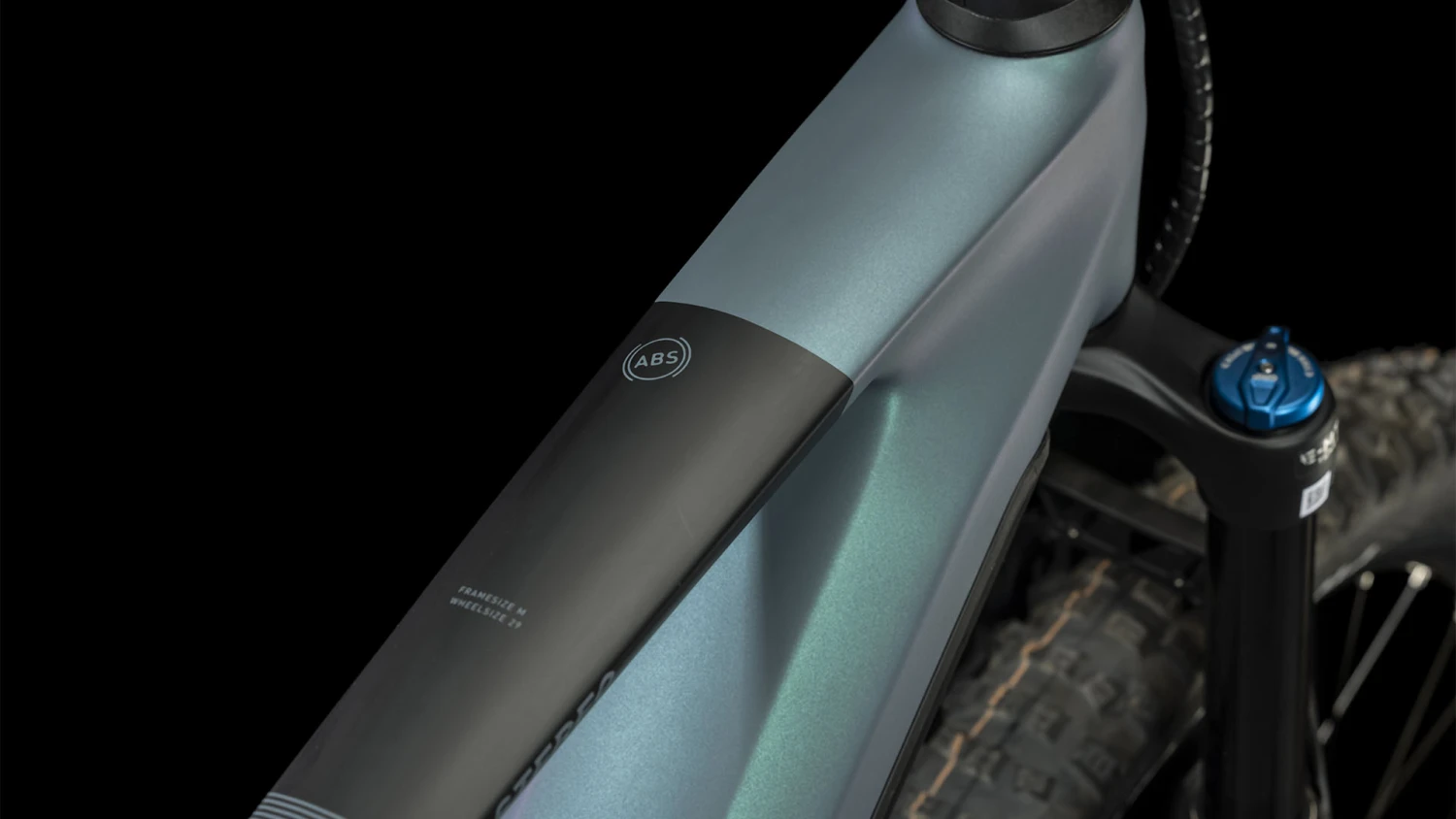 CUBE STEREO HYBRID 140 HPC ABS 750 - Carbon Electric Mountainbike - 2023 - Smaragdgrey / Blue 4 CUBE STEREO HYBRID 140 HPC ABS 750 - Carbon Electric Mountainbike - 2023 - Smaragdgrey / Blue - Image 4