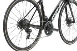 BMC TEAMMACHINE SLR TWO - Carbon Roadbike - 2023 - Carbon / Prisma -Bike Sale Shop teammachine slr two detail 07 1411855