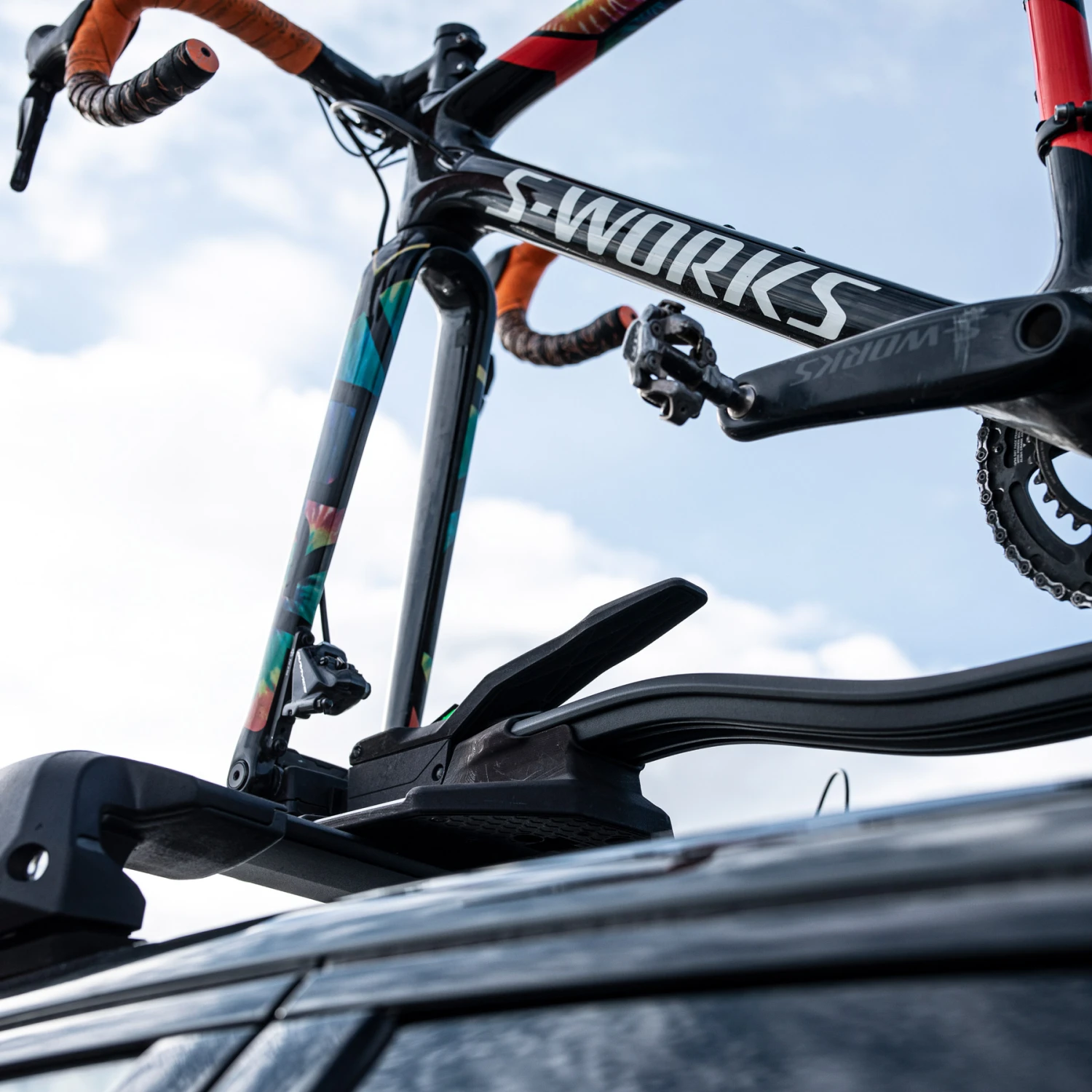 Thule TopRide Roof Bike Rack - Black 16 Thule TopRide Roof Bike Rack - Black - Image 16