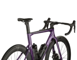 BMC TIMEMACHINE ROAD 01 ONE - Carbon Roadbike - 2023 - Carbon / White -Bike Sale Shop timemachine road 01 one prp blk cbn detail 10 1412207